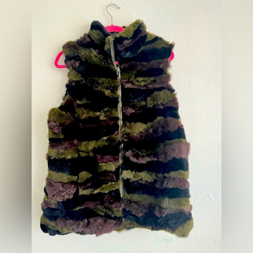 Plush Striped Faux Fur Vest in Navy and Plum